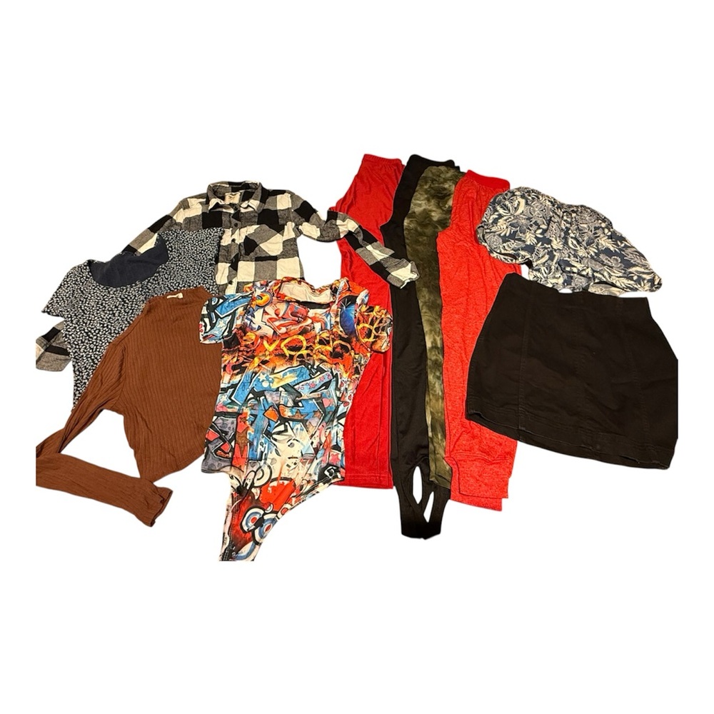 Lot (10 pieces) Women’s/Juniors S and XS